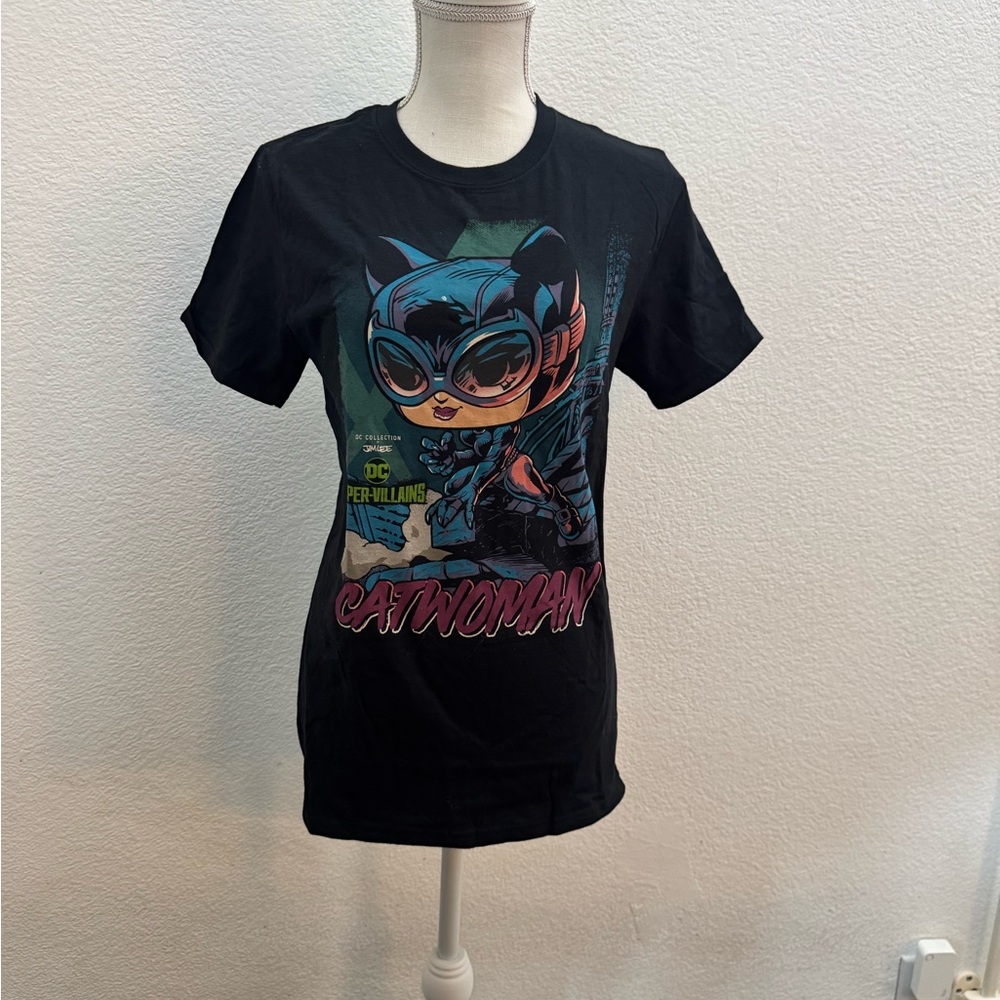 DC Comics Catwoman Tee- Unisex